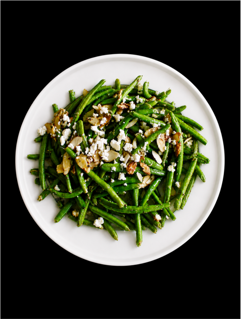 Salade de haricots verts, amandes grillées et feta